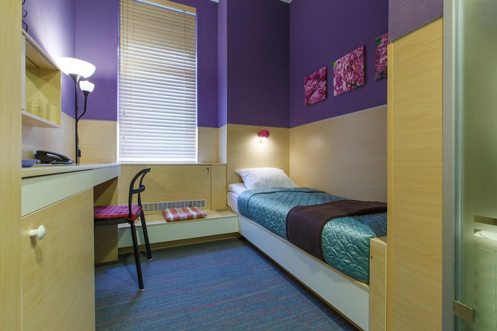 Hotel Sleeport Dniepropietrowsk Zewnętrze zdjęcie